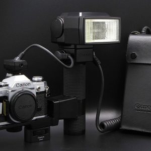 Canon AT-1