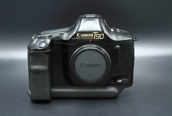 Canon T90