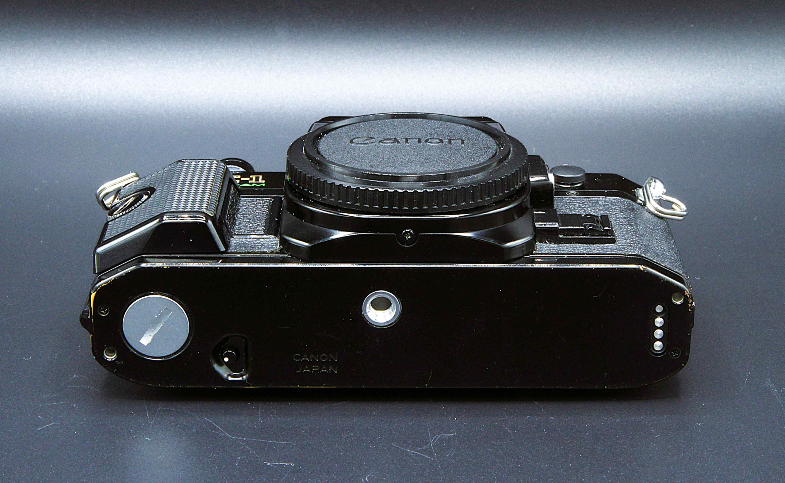 AE-1_Prog_Black_06_rid